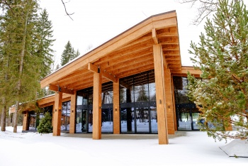 LES Art Resort